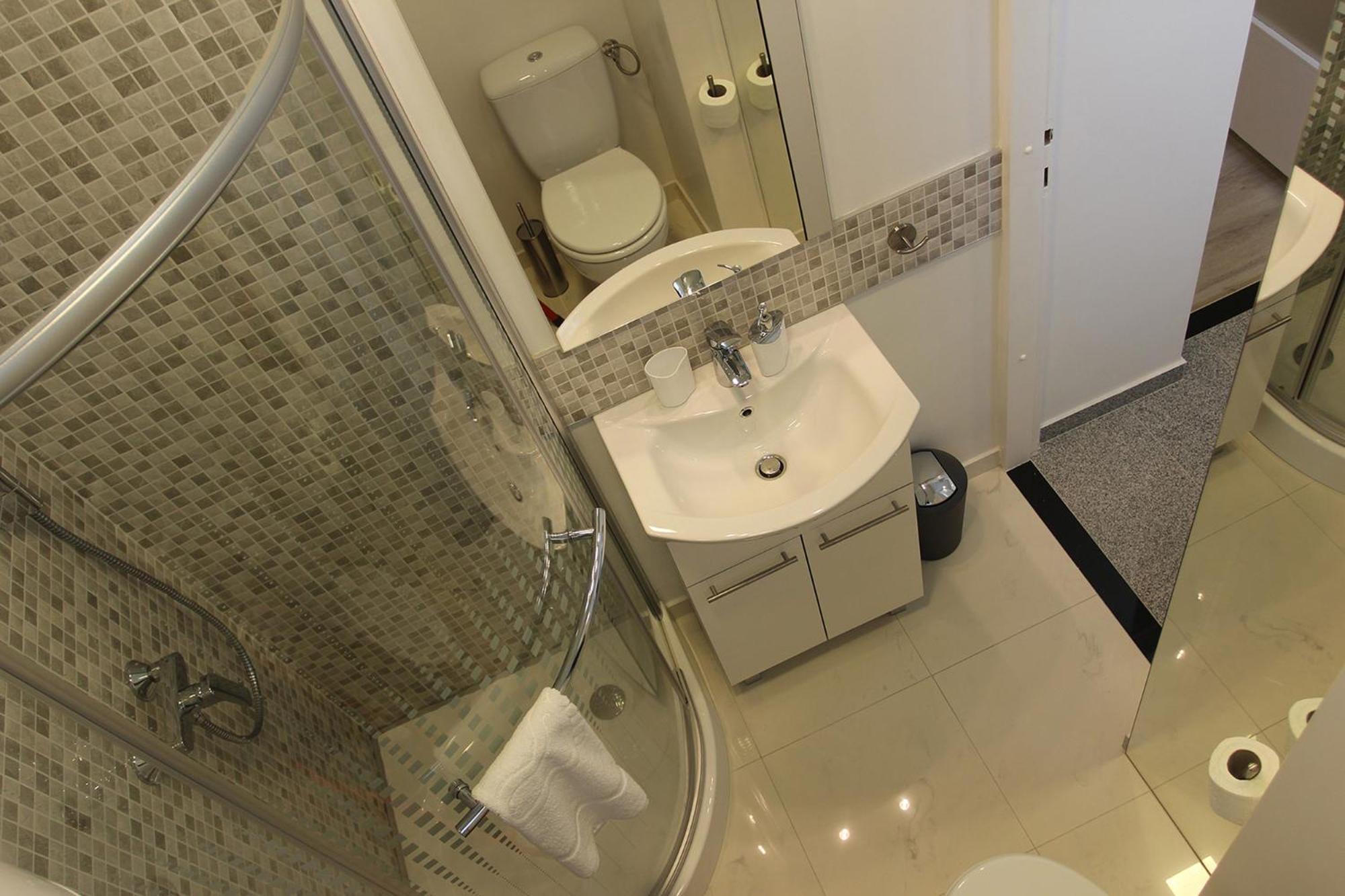 R&b Apartmán